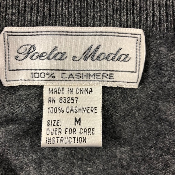 Men’s Poeta Moda Cashmere V-Neck Sweater - Picture 2 of 4